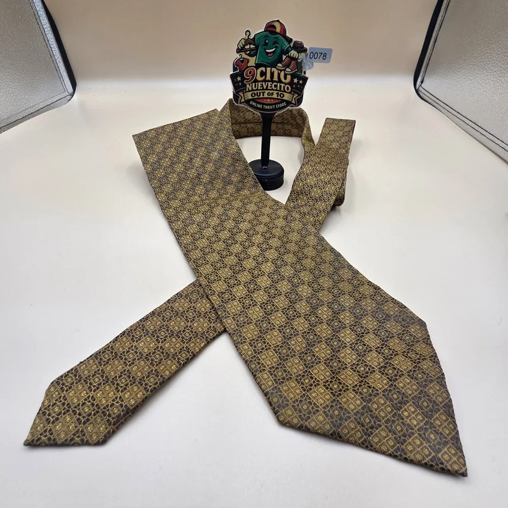 Valentino Cravatte Mens Silk Tie Gold Black Geometric Medallion Made in Italy